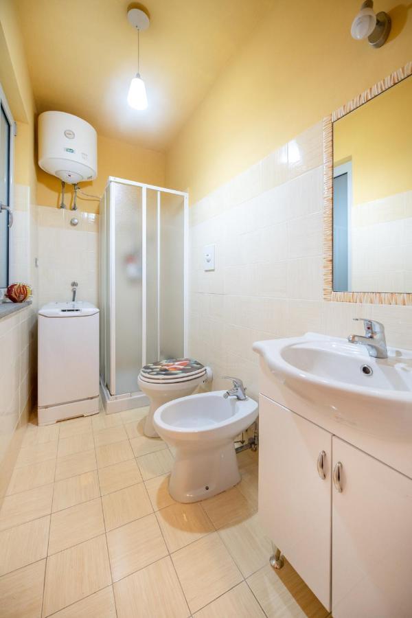 Villa Casa Cinzia In Marina Di Corricella Procida Exterior foto