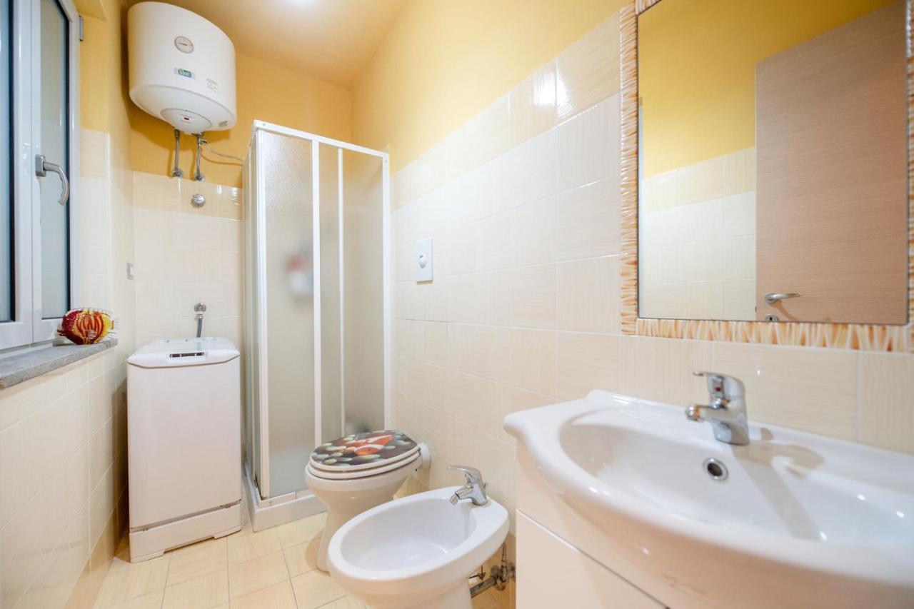 Villa Casa Cinzia In Marina Di Corricella Procida Exterior foto